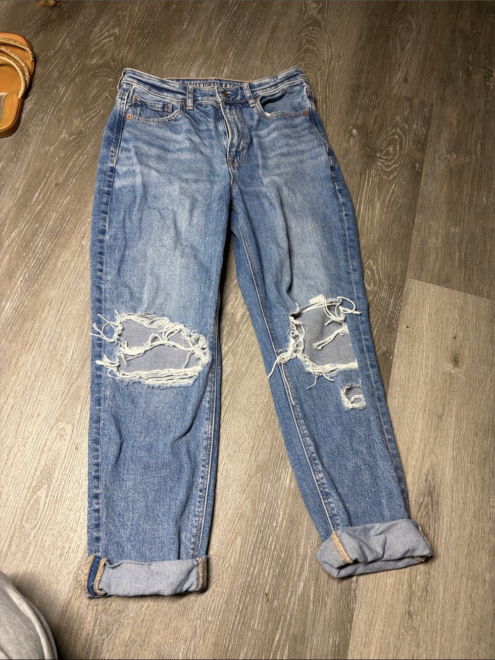 American Eagle Outfitters Ripped Boyfriend Jeans - Light Blue 6